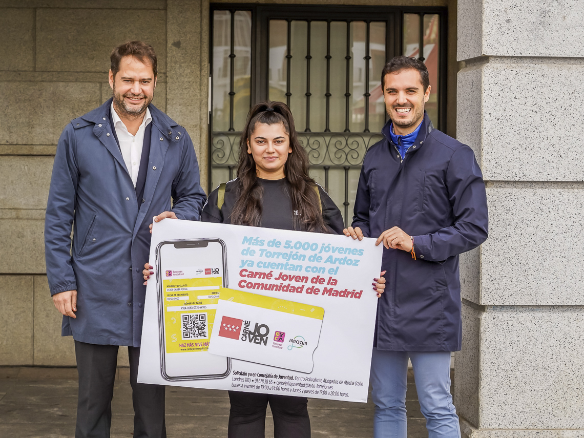 Más de 5.000 jóvenes de Torrejón de Ardoz ya cuentan con el Carné Joven de la Comunidad de Madrid, beneficiándose de importantes ventajas y descuentos